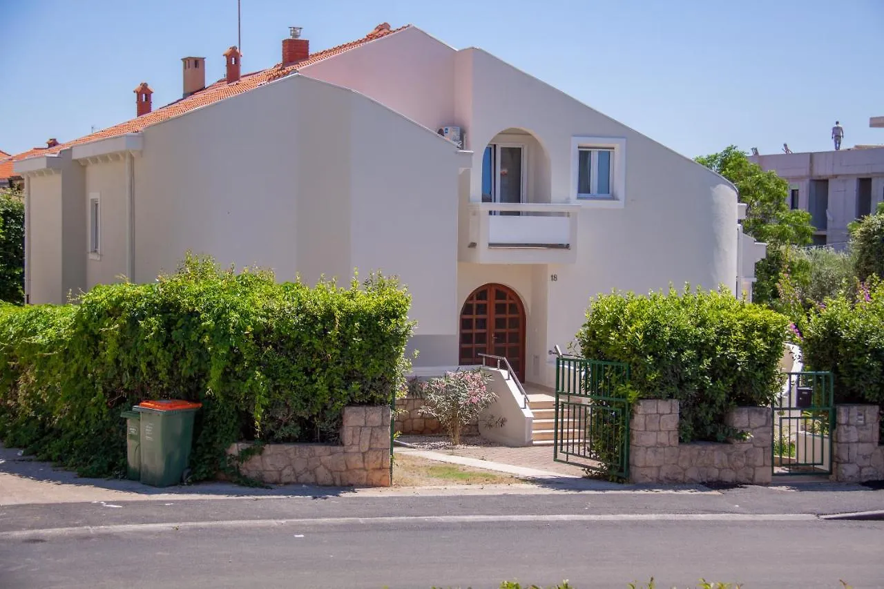 Apartment Mate Zadar
